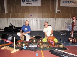 den_s_jogou_v_ostrave_10.11.2018_f